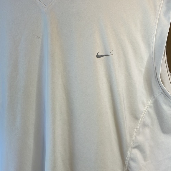 Nike 3 top bundle - Picture 9 of 9